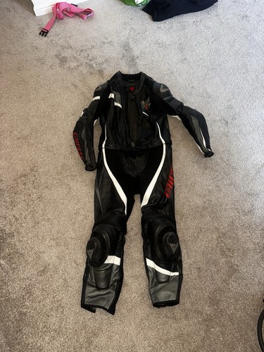 Dainese piece leathers - dainese, 2