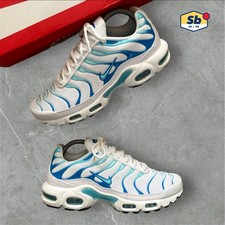 NIKE TN AIR MAX PLUS | DREAMS