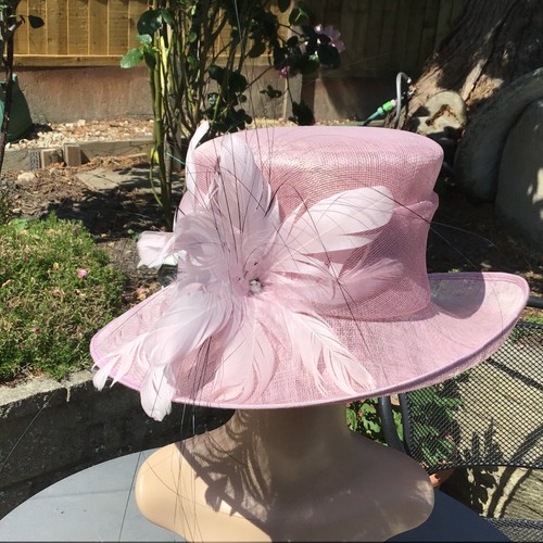 Pale pink wedding hats - pale,