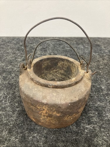 Antique cast iron hyde - iron, hyde/hide
