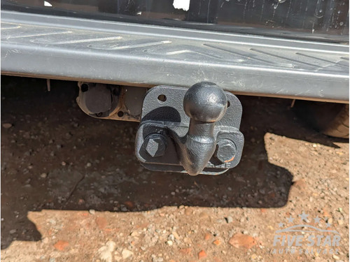 Nissan navara tow bar 2015 - tow,