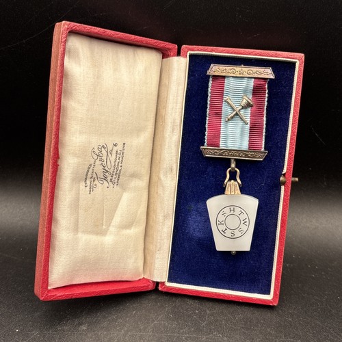 Masonic badge mark master - badge,