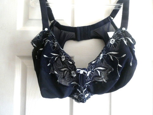 Ladies preowned fantasie bra - ladies,