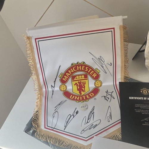 Manchester united multi - united, multi-signed