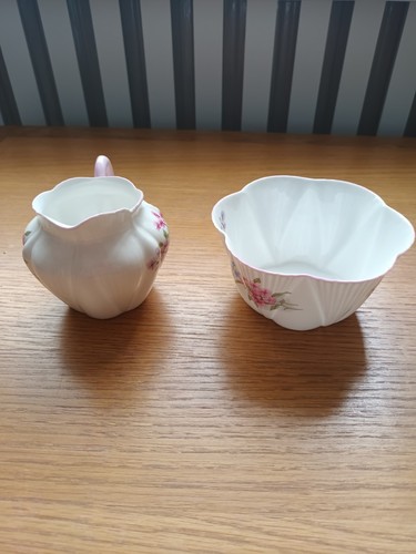 Shelley stocks dainty milk jug - stocks,