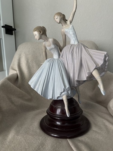 Lladro porcelain alegre ballet - porcelain,