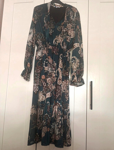 Vanessa zani green paisley - vanessa,