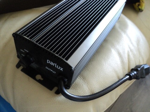 Parlux 600w digital dimmable - parlux,