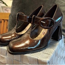 Joe Brown's Block Heel Size 3