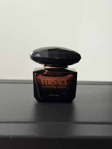 Versace crystal noir parfum - versace,