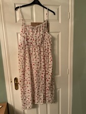 Ladies Dress Size 22/24 Summer