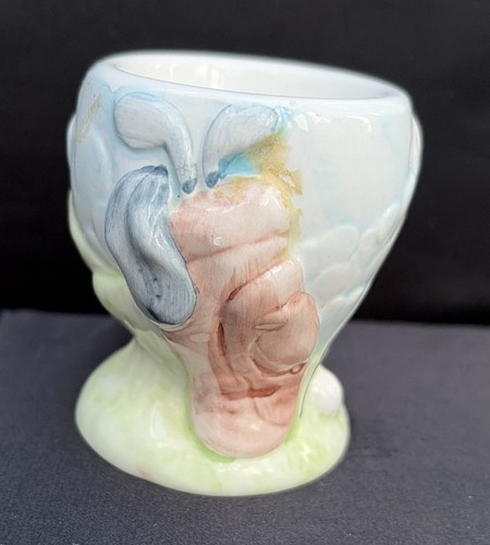 Hand painted golf egg - hand,
