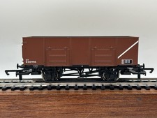 OO Hornby R6400 21 Ton Mineral
