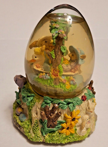 Peter cottontail musical egg - musical,