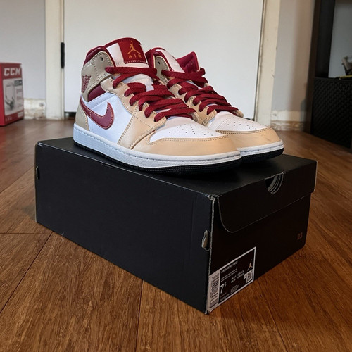 Air jordan mid light - jordan,