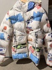 Nike Storm-Fit Bold School