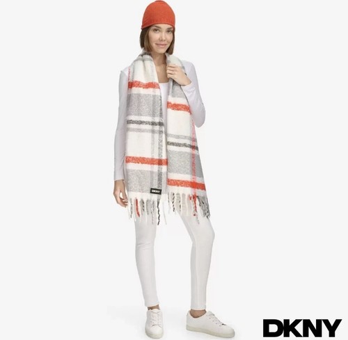Dkny piece set hat and - 2,