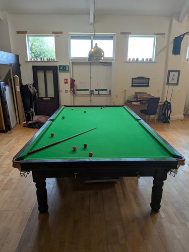 Full size snooker - full, with