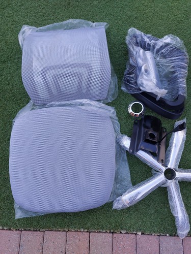Grey mesh ergonomic - mesh,