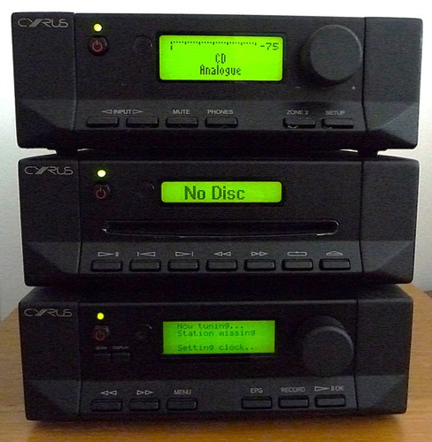 Cyrus amplifier player - player, and
