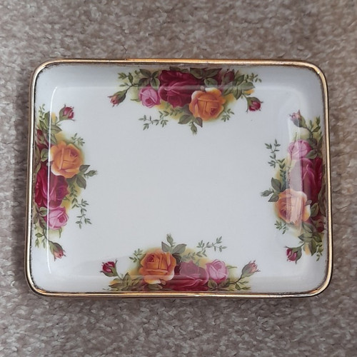 Royal albert bone china - albert, old