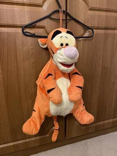 Vintage winnie the - winnie, tigger