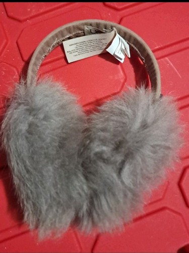 Ugg australia headphone - australia,