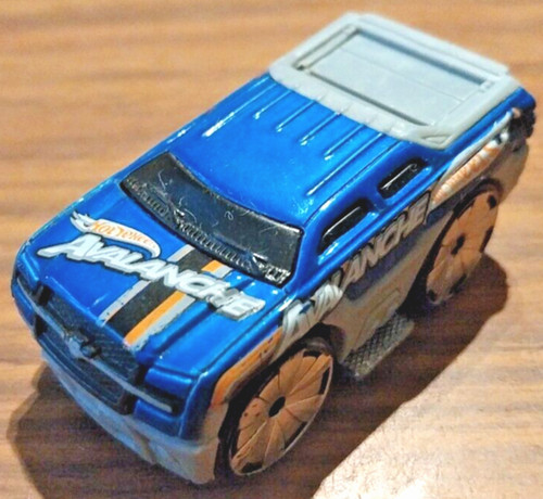 Hot wheels 2004 chevy - 2004,