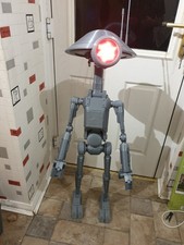 life size starwars Pit Droid
