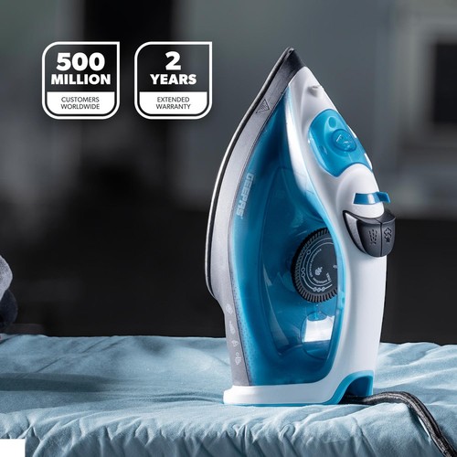 Geepas steam iron 1800w - steam,