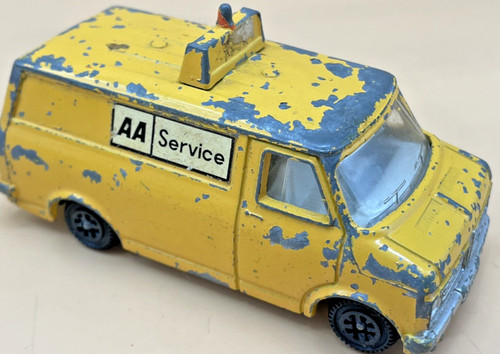 Dinky toys 412 bedford - toys,