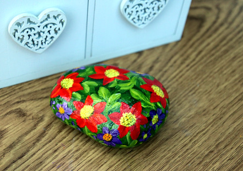 Hand painted stone - hand-painted, keepsake