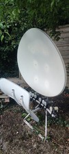 Gregorian Toroidal 90cm satellite dish powerful multi-beam antenna with 10 LNBs