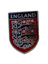 England Football Club Three Lions Red Shield Pin Badge (ClassicDesign) mini size