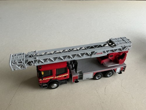 Tiny scania turntable ladder - tiny,