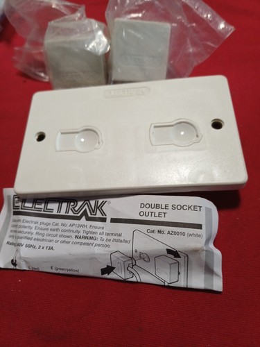 Electrak double socket - electrak, outlet