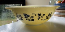 VINTAGE BLACK ON YELLOW PYREX