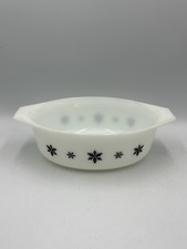 Vintage 1970s JAJ Pyrex Gaiety