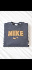 Nike Vintage Y2K sweater with