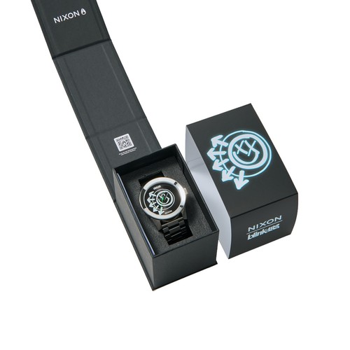 Nixon blink 182 corporal - nixon,