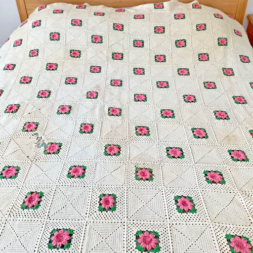 Vintage large crocheted - vintage, rose