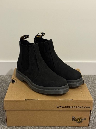 Martens 2976 milled - dr., nubuck