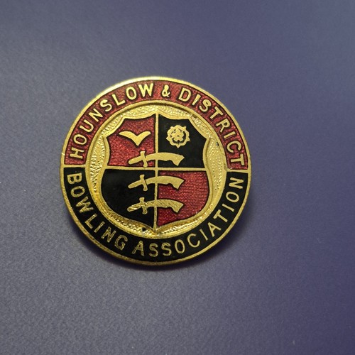 Hounslow bowling badge - bowling,