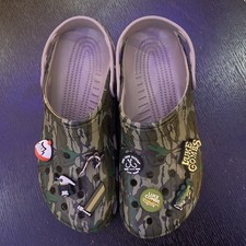 T-Mobile LUKE COMBS X CROCS