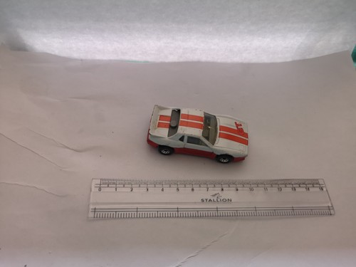 Matchbox toys pontiac fiero - pontiac,