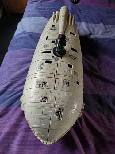 Star wars carrier - star,