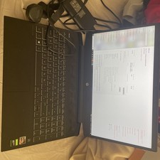 HP Pavilion Gaming Laptop 15 (15.6", 256GB SSD, AMD Ryzen 5, 3 GHz, 8 GB)