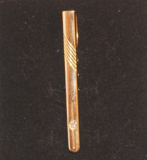 Vintage-style gold-plated tie