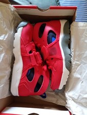 Nike Huaraches Size 5 Red High
