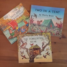 MEDICI BOOKS x 3  - FORGOTTEN
